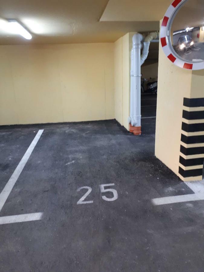 Apartment Eni With Garage Parking Split Luaran gambar